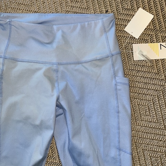 Z BY ZELLA High Rise 7/8 Daily Pocket Leggings In Blue Serenity - Picture 3 of 6